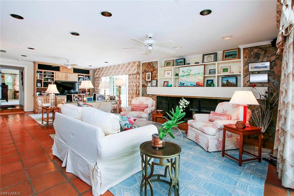 LAKE MUREX - Residential