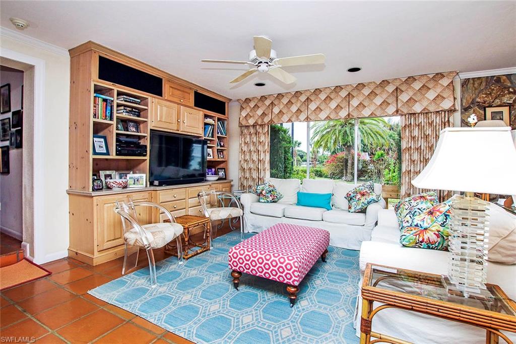 LAKE MUREX - Residential