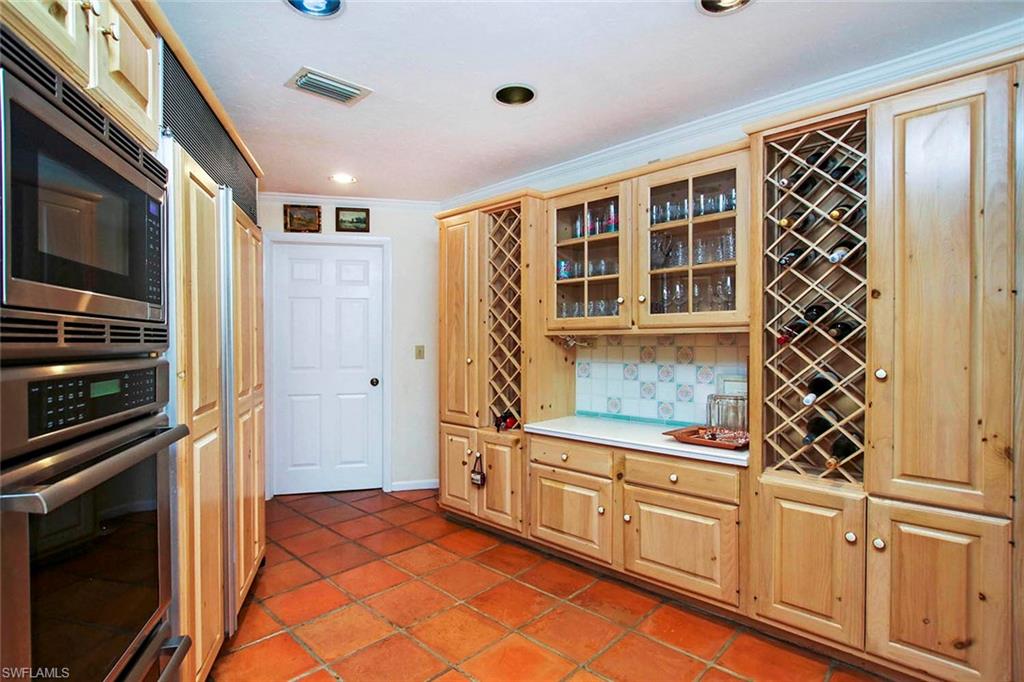 LAKE MUREX - Residential