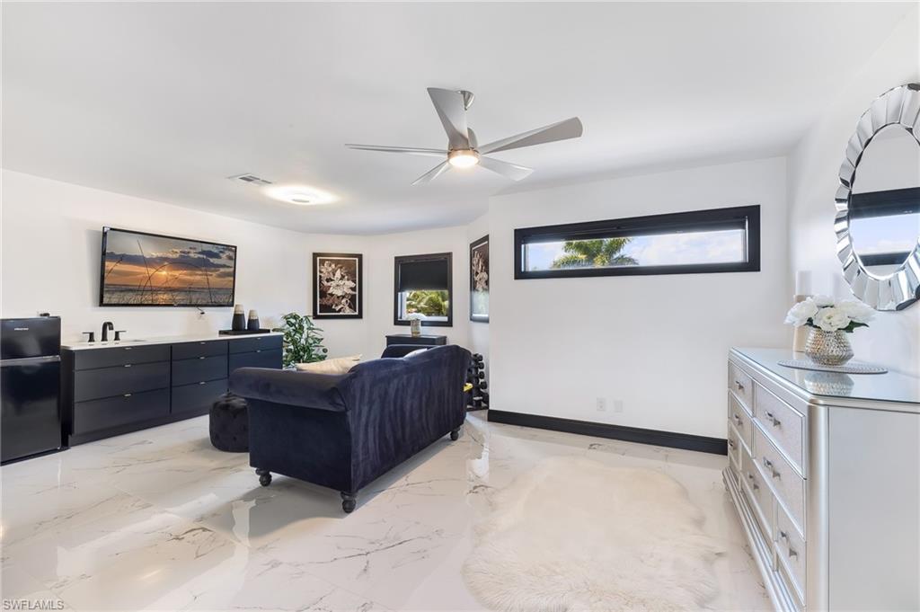 CAPE ROYAL - Residential