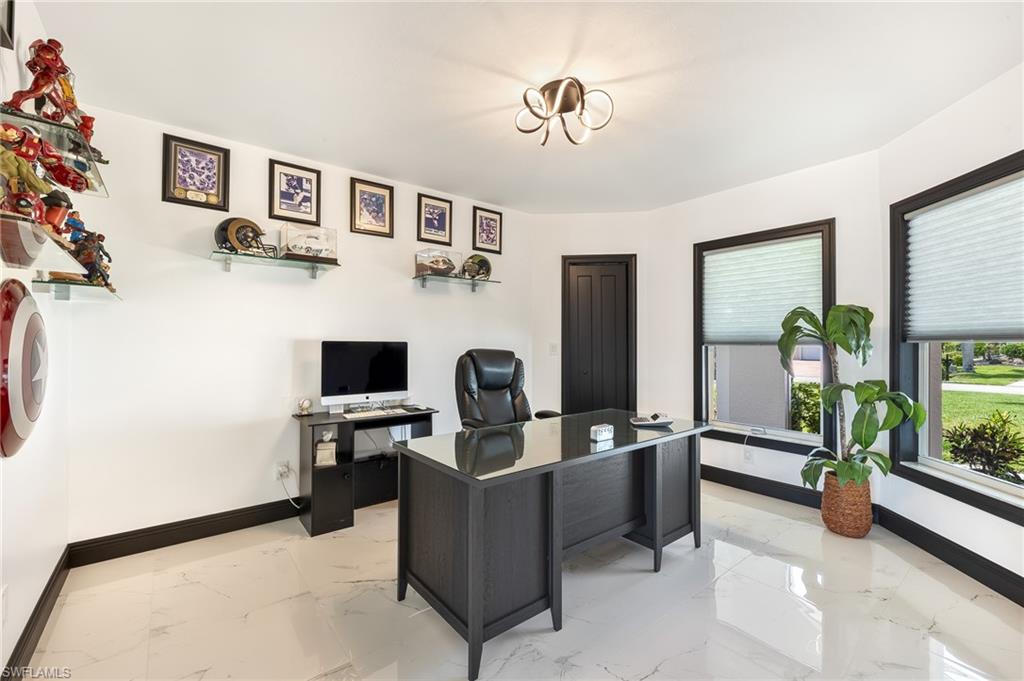 CAPE ROYAL - Residential