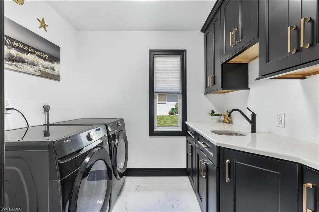 CAPE ROYAL - Residential