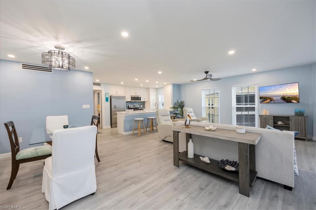 3483 Gulf Shore BLVD N 604