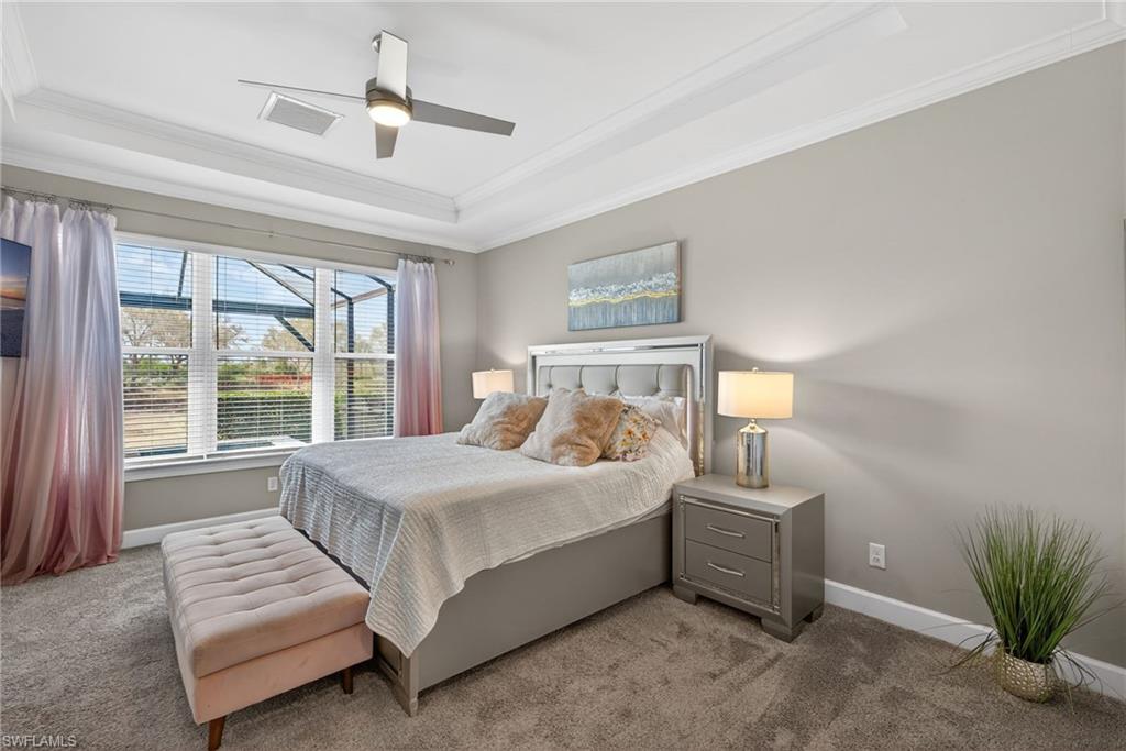 ESPLANADE - Residential Lease