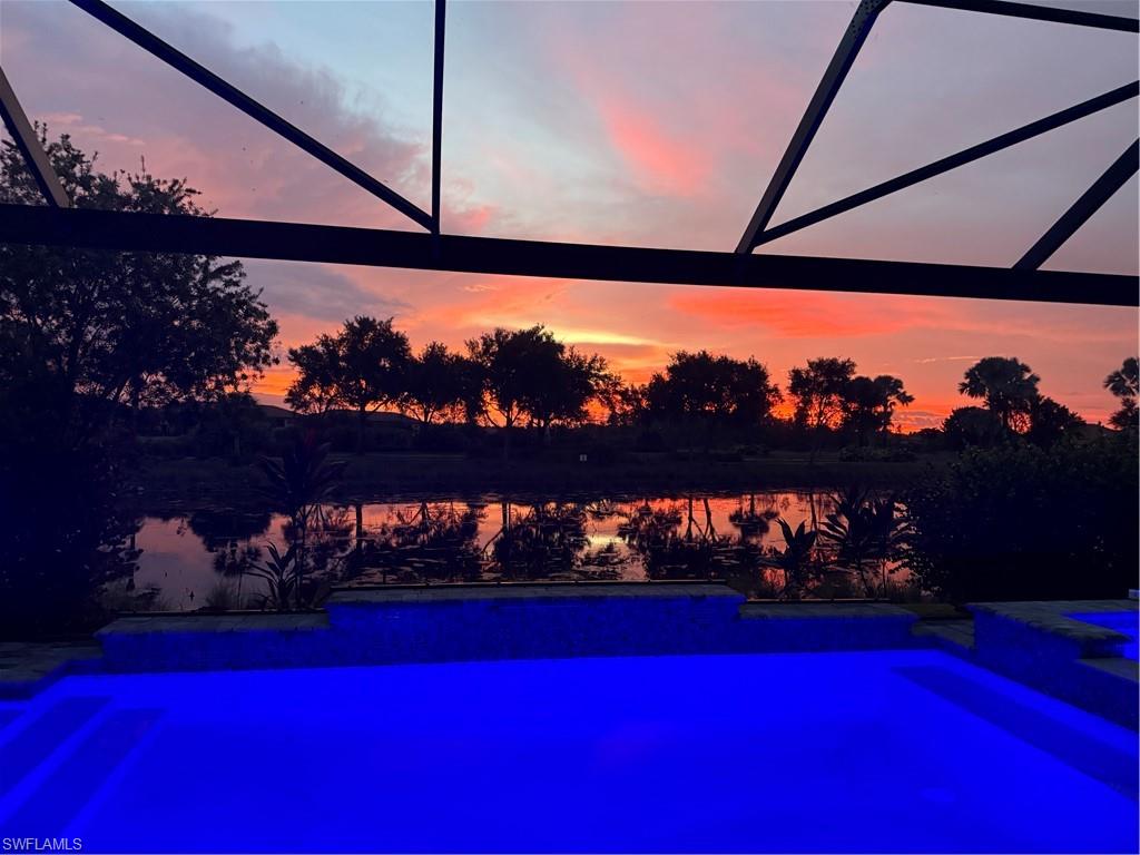 ESPLANADE - Residential Lease