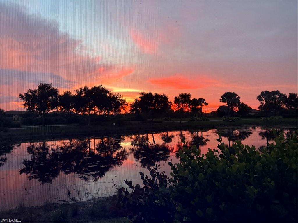 ESPLANADE - Residential Lease