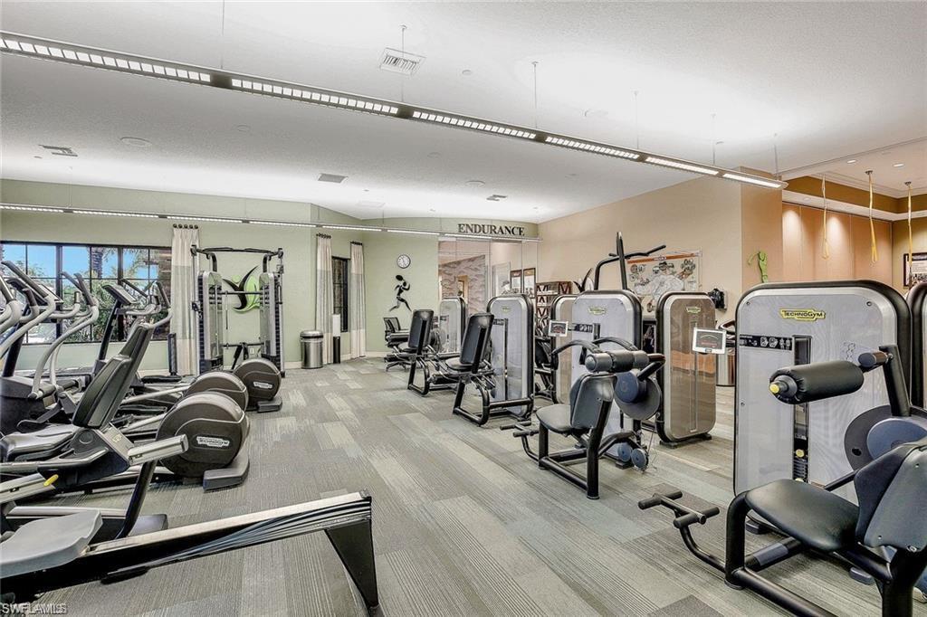 ESPLANADE - Residential Lease