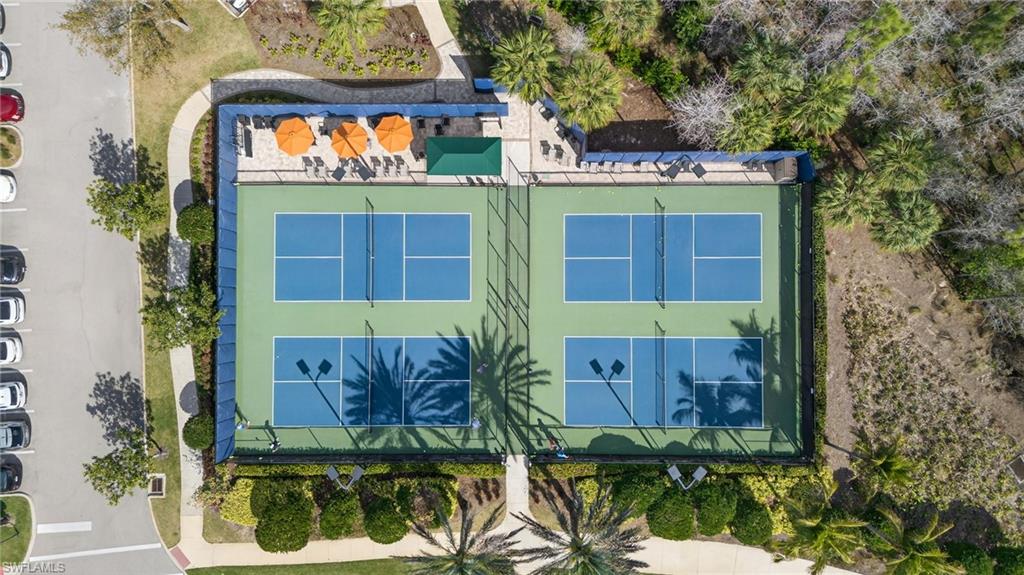 ESPLANADE - Residential Lease