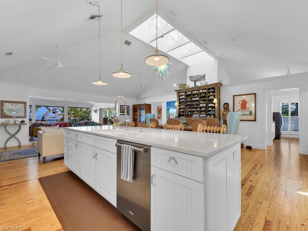 KREAMERS SUBD - Residential