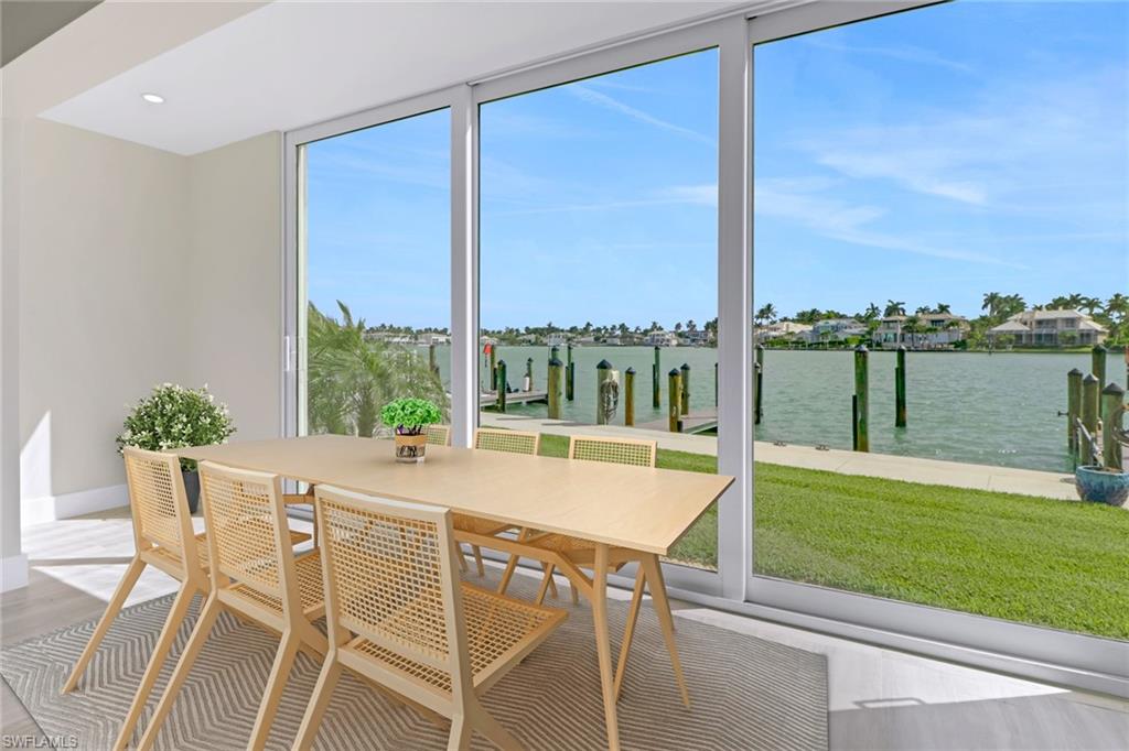 YACHT HARBOR MANOR - Residential