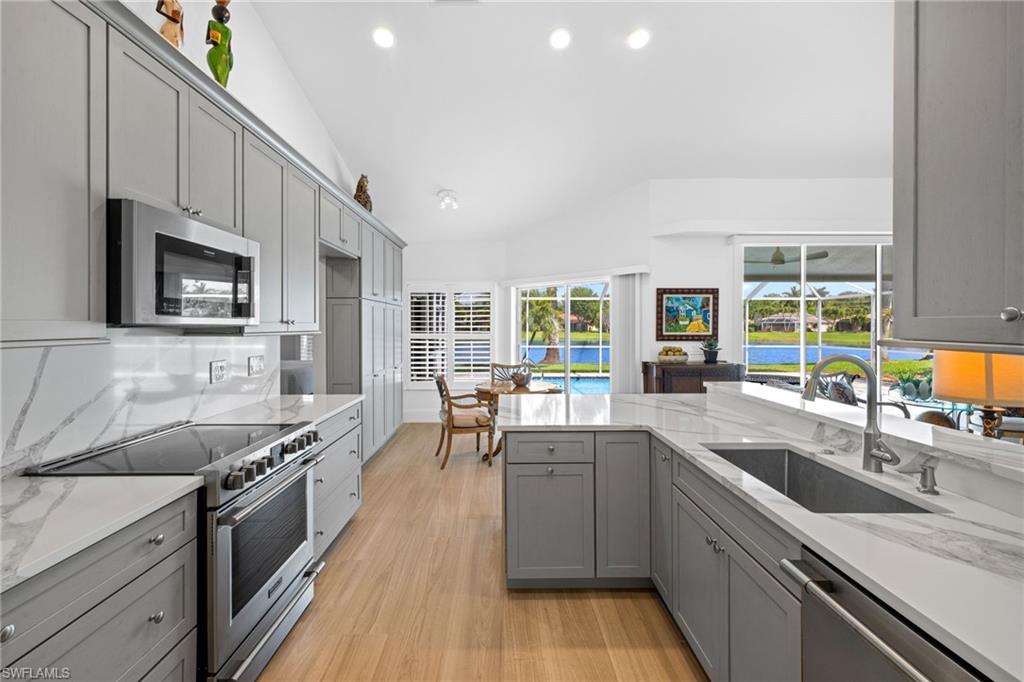 BRIARWOOD - Residential