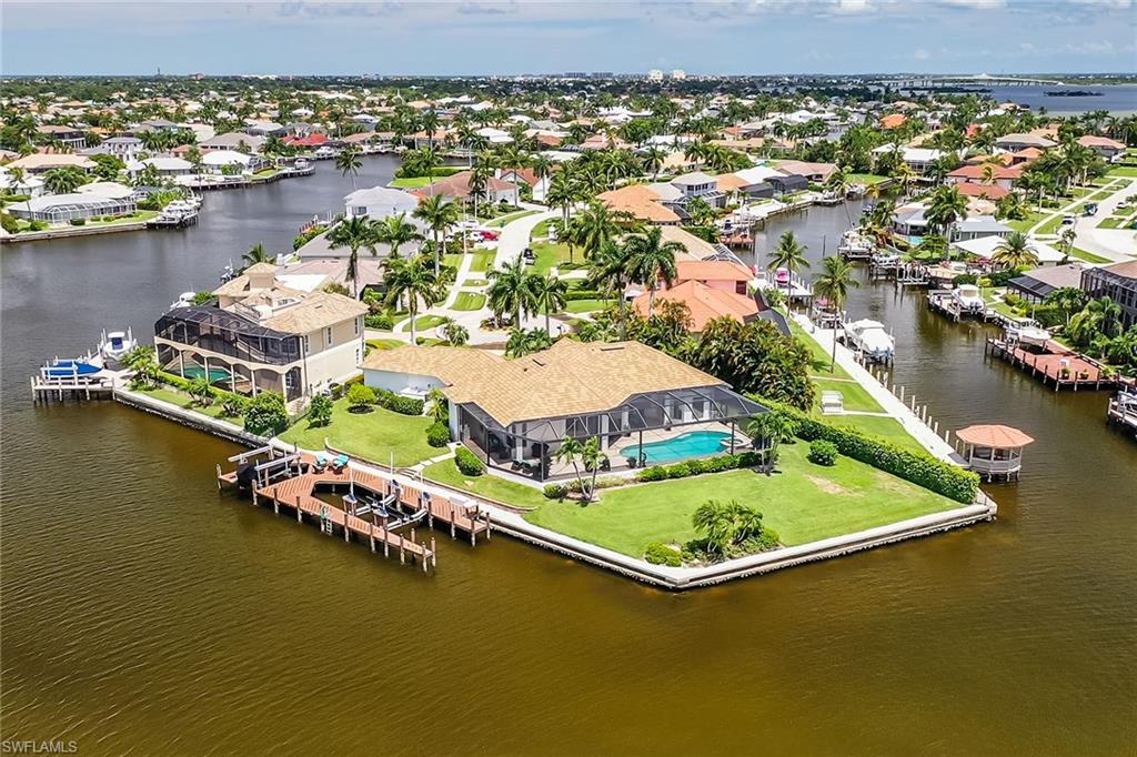 MARCO ISLAND - Residential