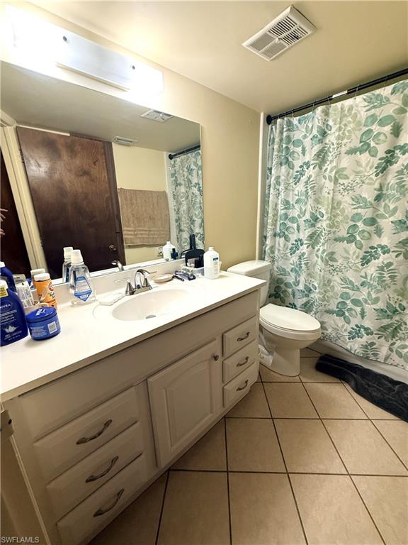 LOCHMOOR VILLAS - Residential