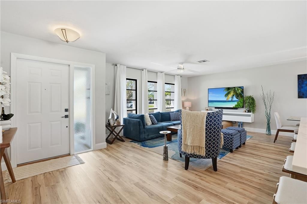 Photo of 157 Willoughby DR, NAPLES, FL 34110 (MLS # 226012063)