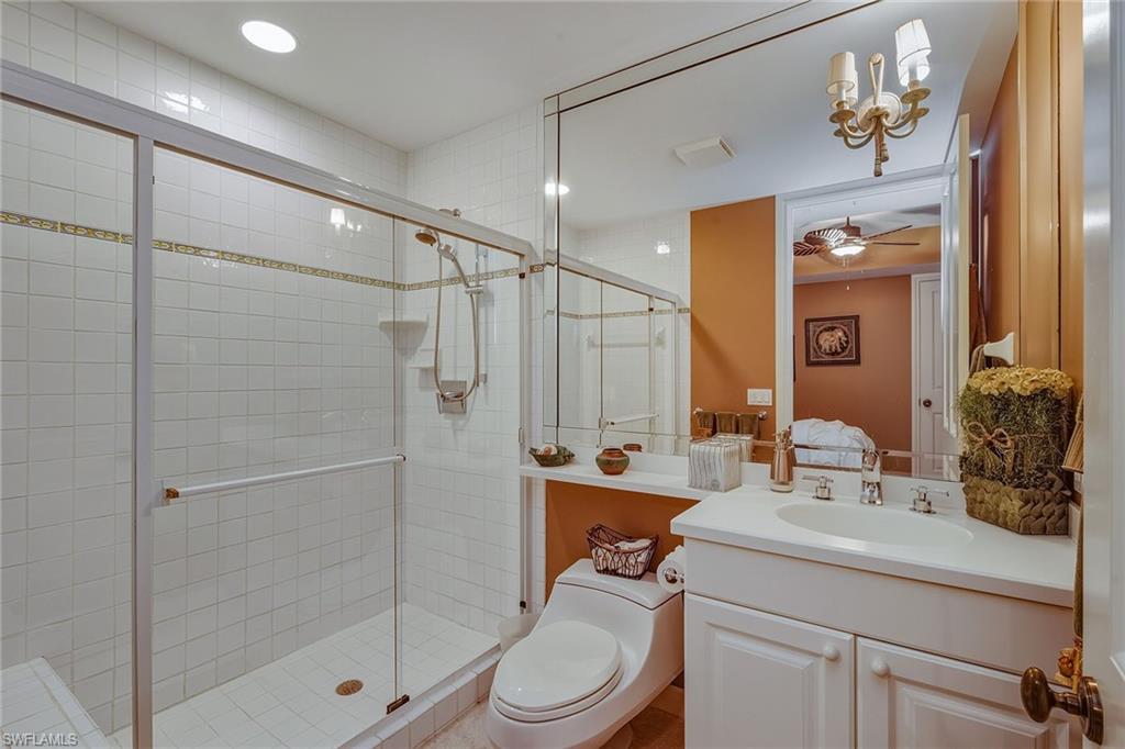 ROYAL MARCO POINT - Residential