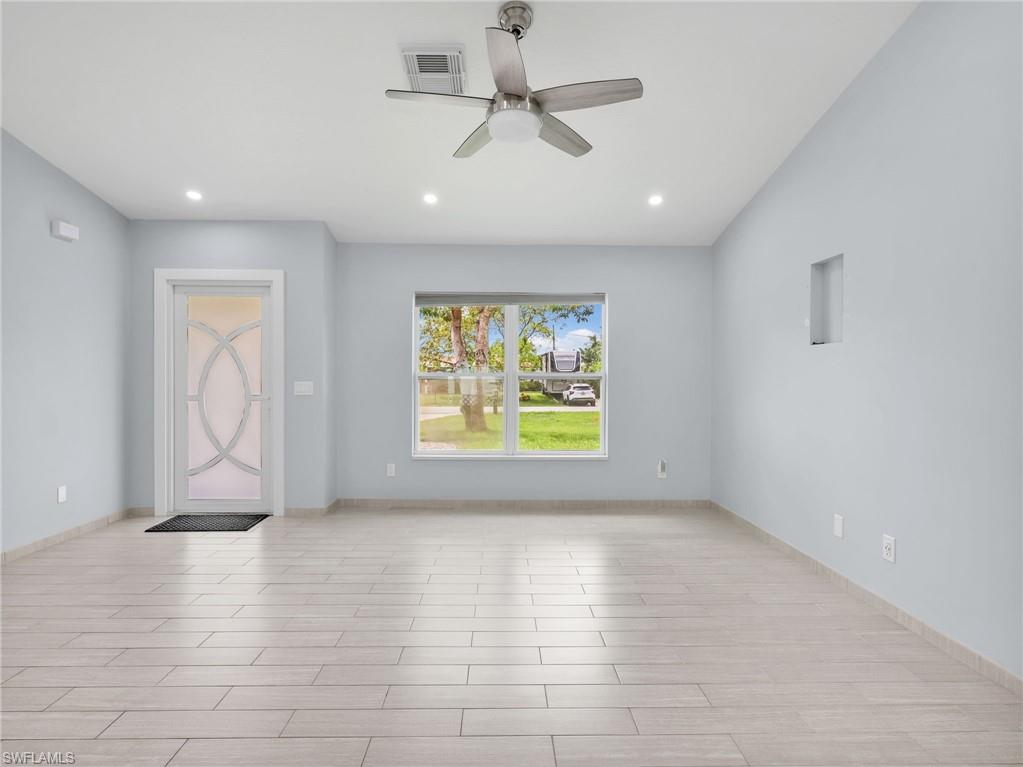 GOLDEN GATE CITY - Residential