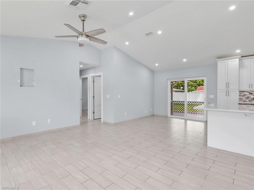 GOLDEN GATE CITY - Residential