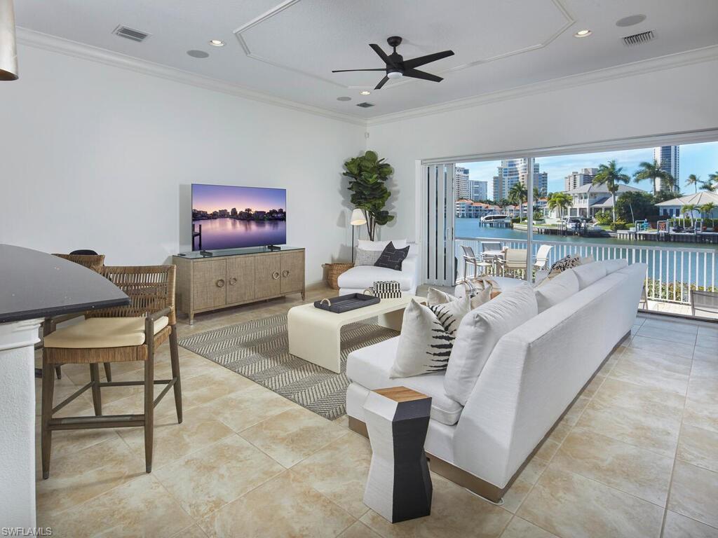 PARK SHORE - Residential Lease