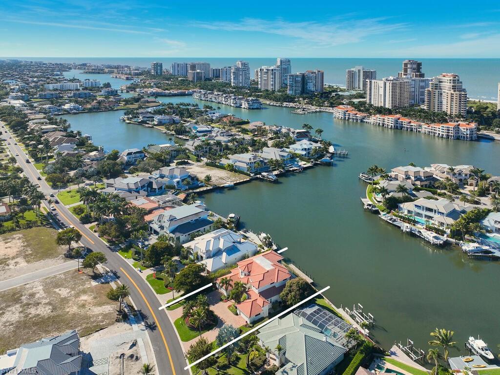 PARK SHORE - Residential Lease