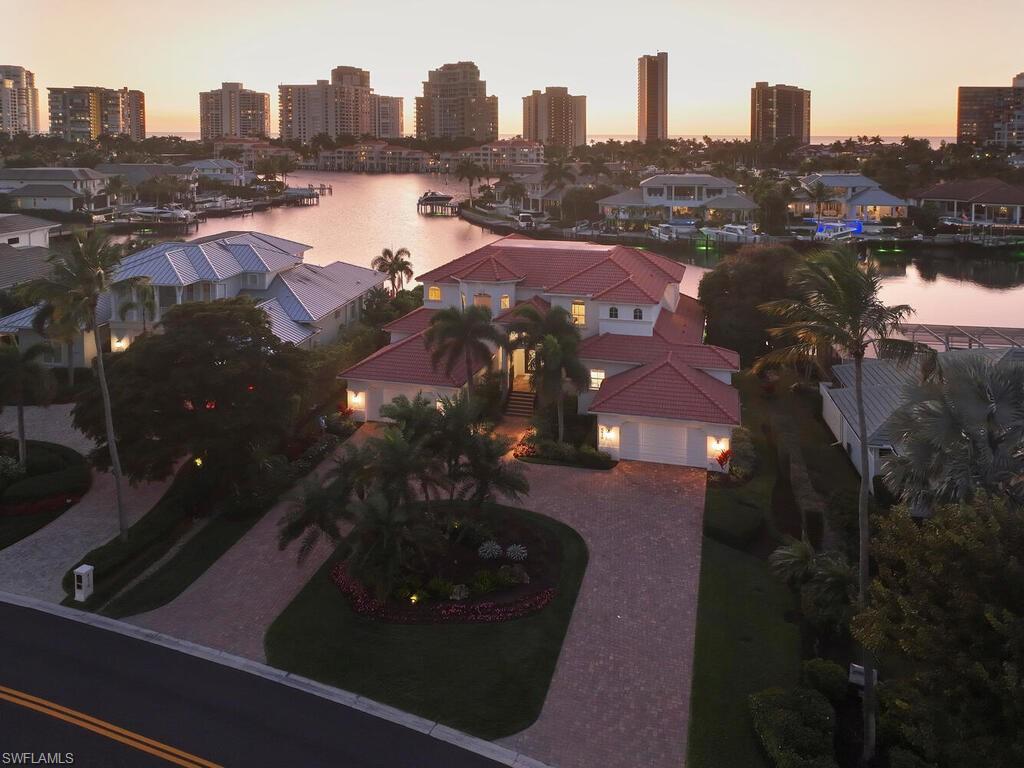 PARK SHORE - Residential Lease
