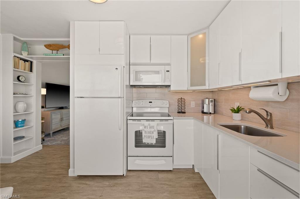 GARDEN COURT - Residential