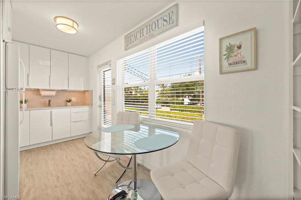 GARDEN COURT - Residential