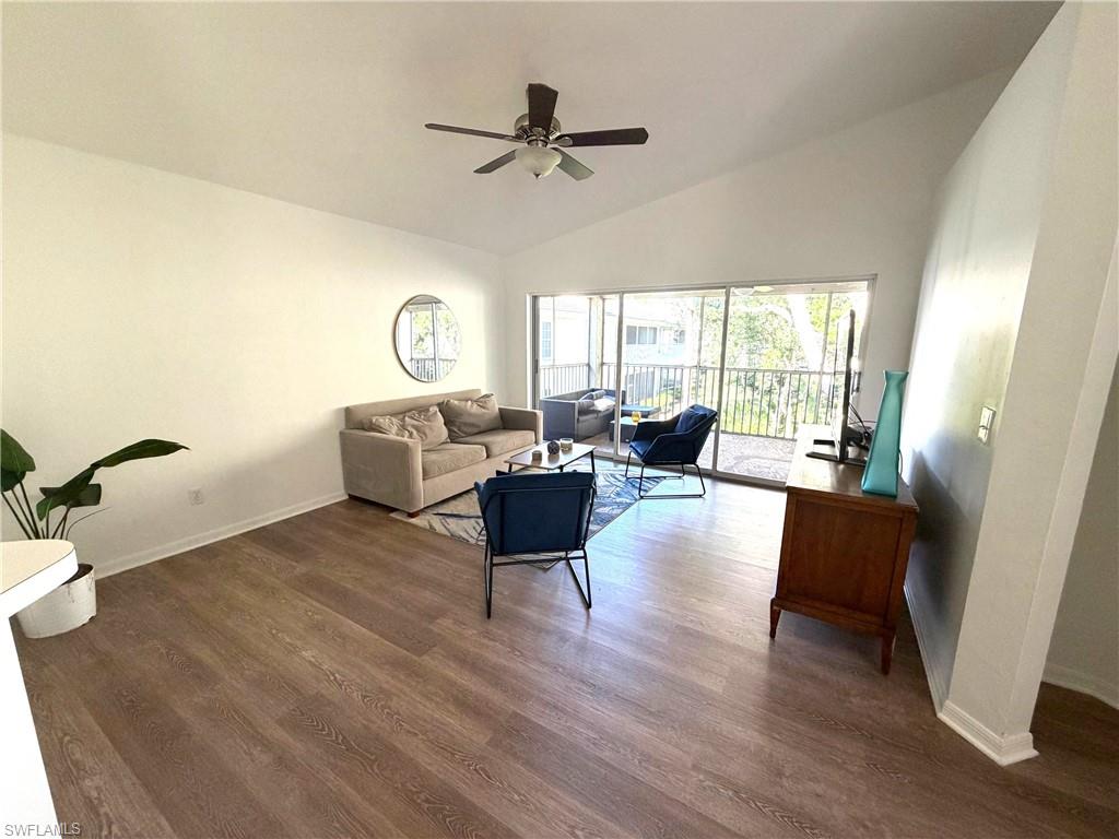 WILSHIRE LAKES - Residential Lease