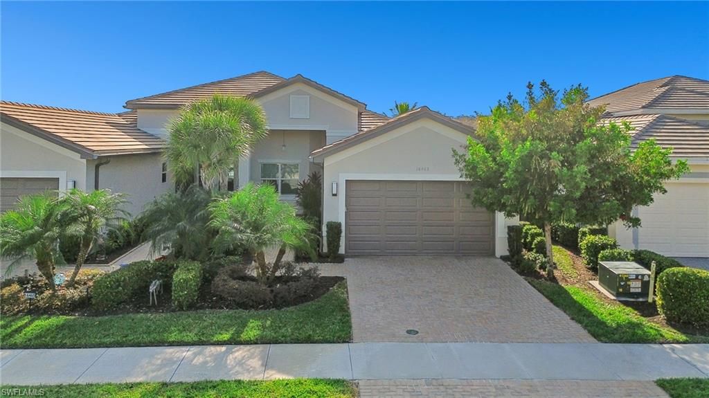 Photo of 16463 Orinda WAY, BONITA SPRINGS, FL 34135 (MLS # 225082148)