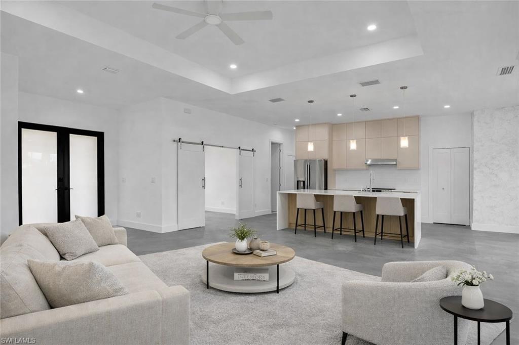 PORT CHARLOTTE - Residential