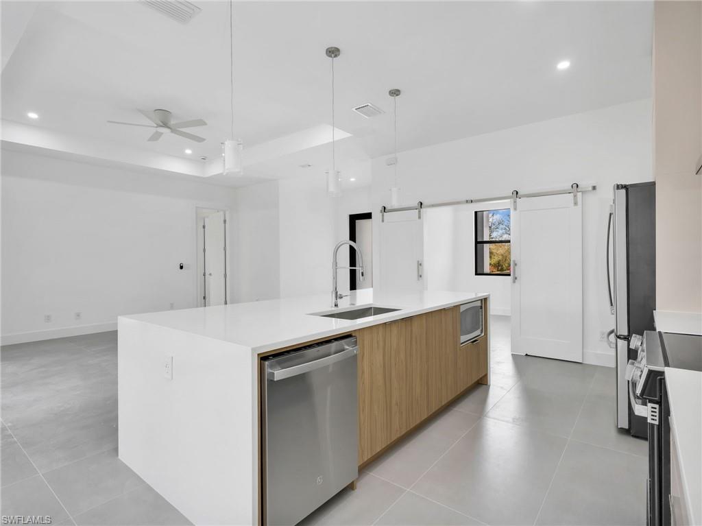 PORT CHARLOTTE - Residential