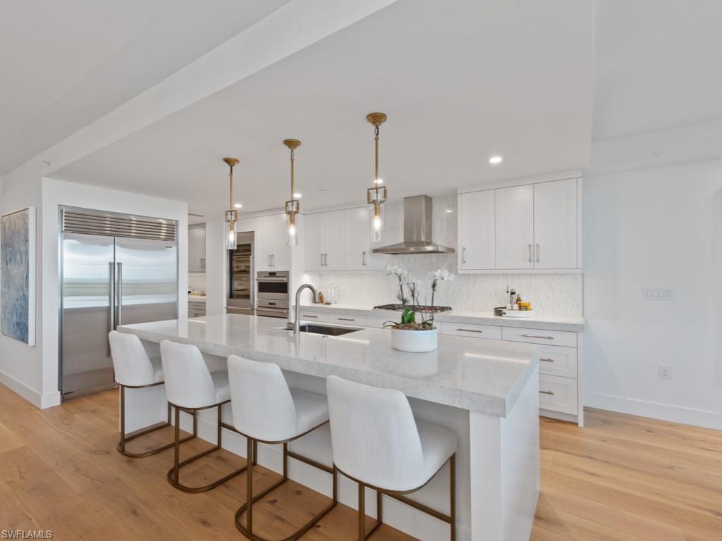 KALEA BAY TOWER 200 - Residential