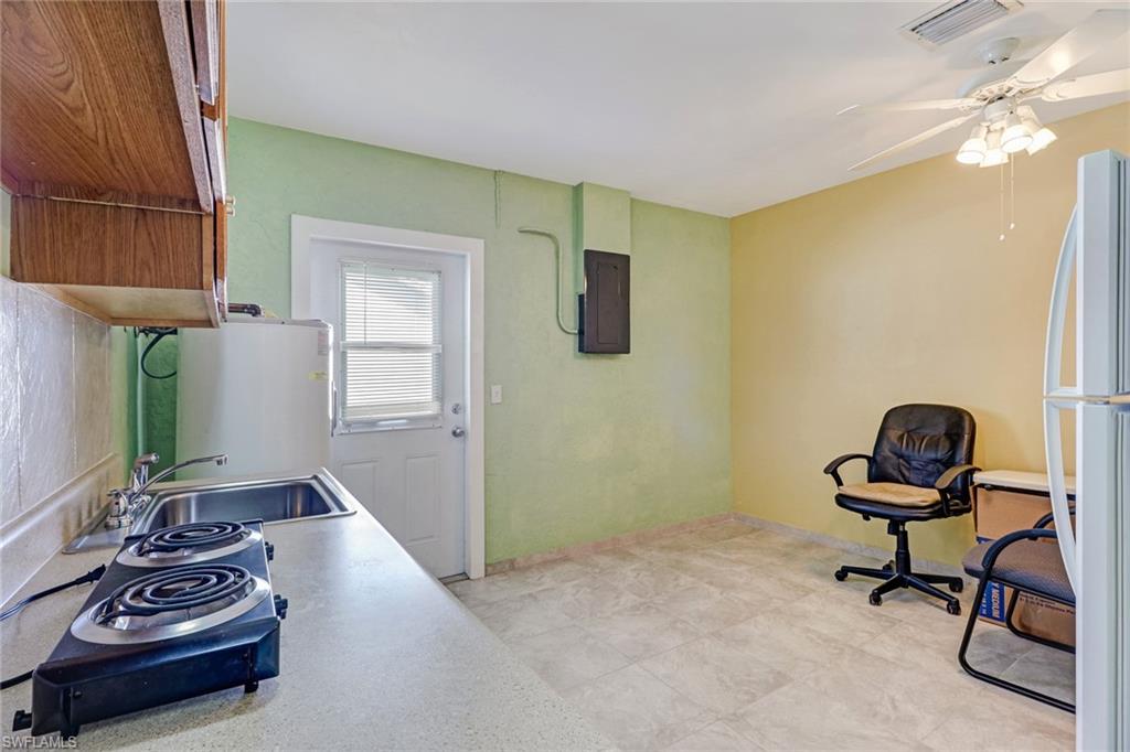 GOLDEN GATE CITY - Residential