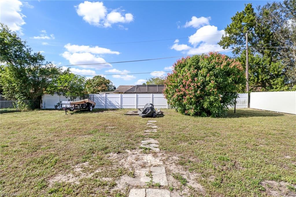 GOLDEN GATE CITY - Residential