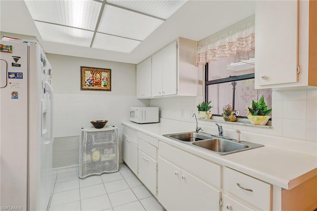 GOLDEN GATE CITY - Residential