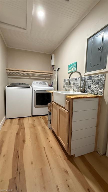 TREETOPS OF NAPLES - Residential