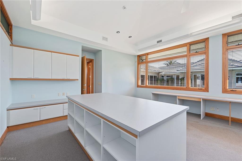 MOORINGS - Residential