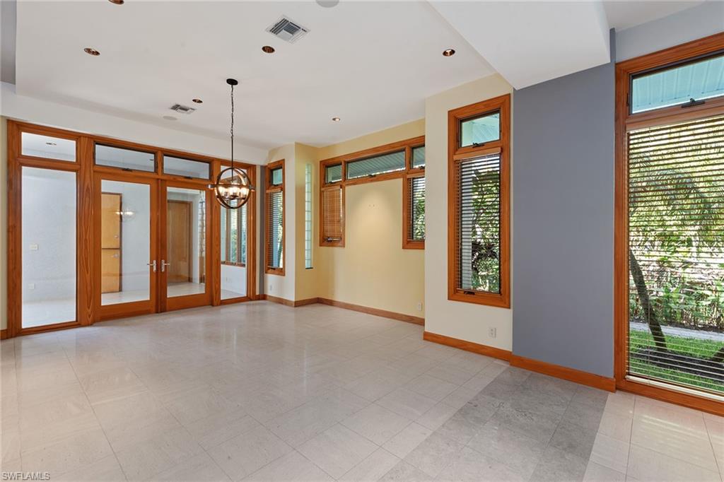 MOORINGS - Residential