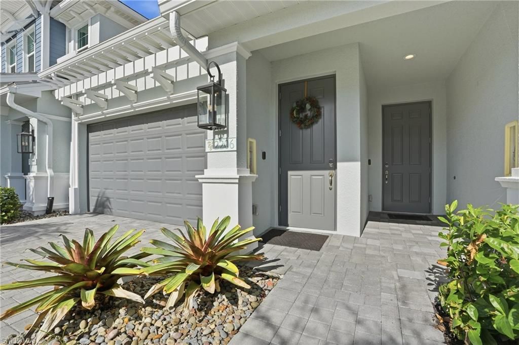 Photo of 2647 Seychelles CIR #2206, NAPLES, FL 34112 (MLS # 225084206)