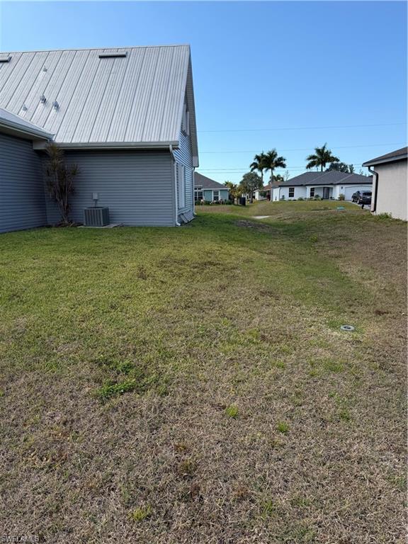 CAPE CORAL - Residential