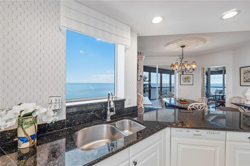 BILTMORE AT BAY COLONY - Residential