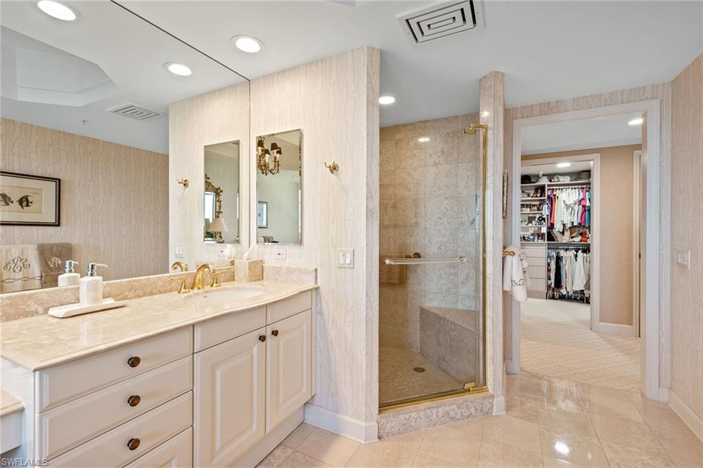 BILTMORE AT BAY COLONY - Residential