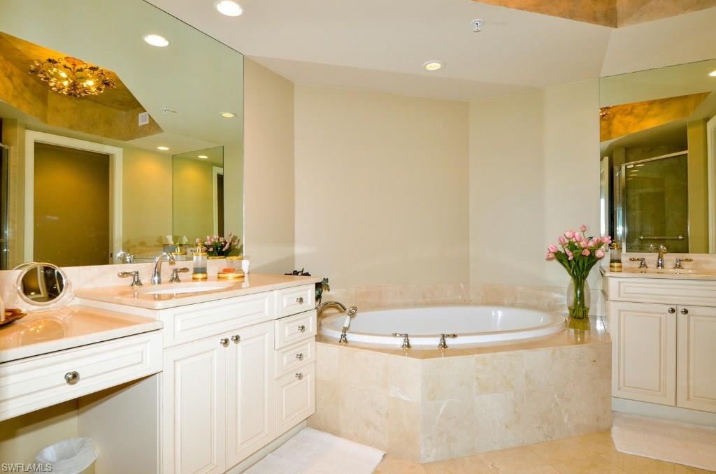 FLORENCIA - Residential