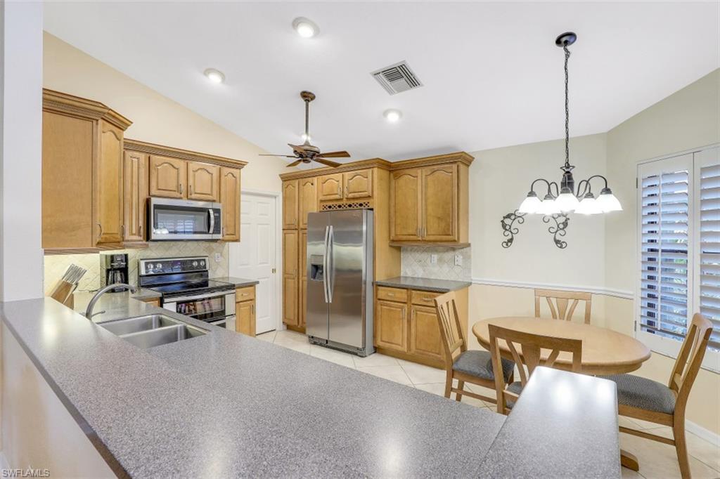 HUNTERS RIDGE - Residential