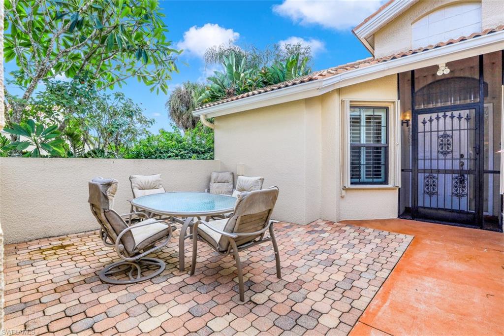 HUNTERS RIDGE - Residential