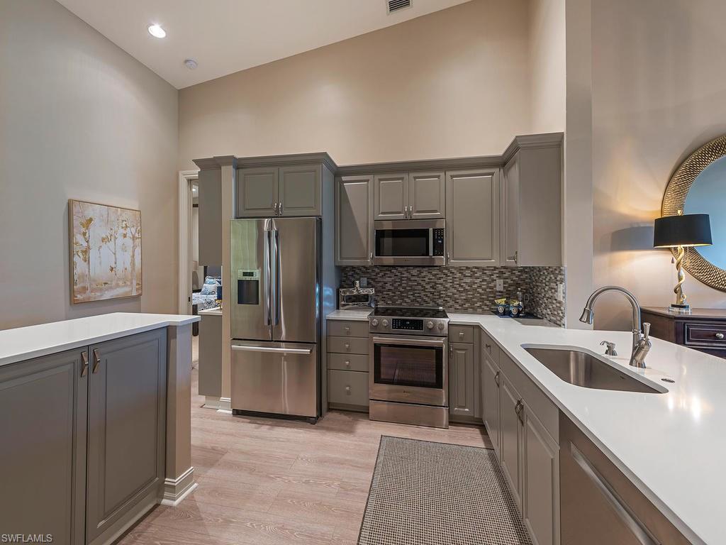 BREAKWATER - Residential