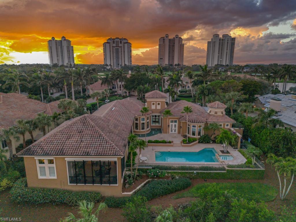 BAY WOODS - Residential