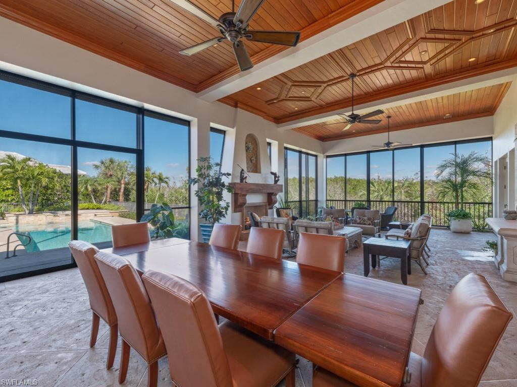 BAY WOODS - Residential