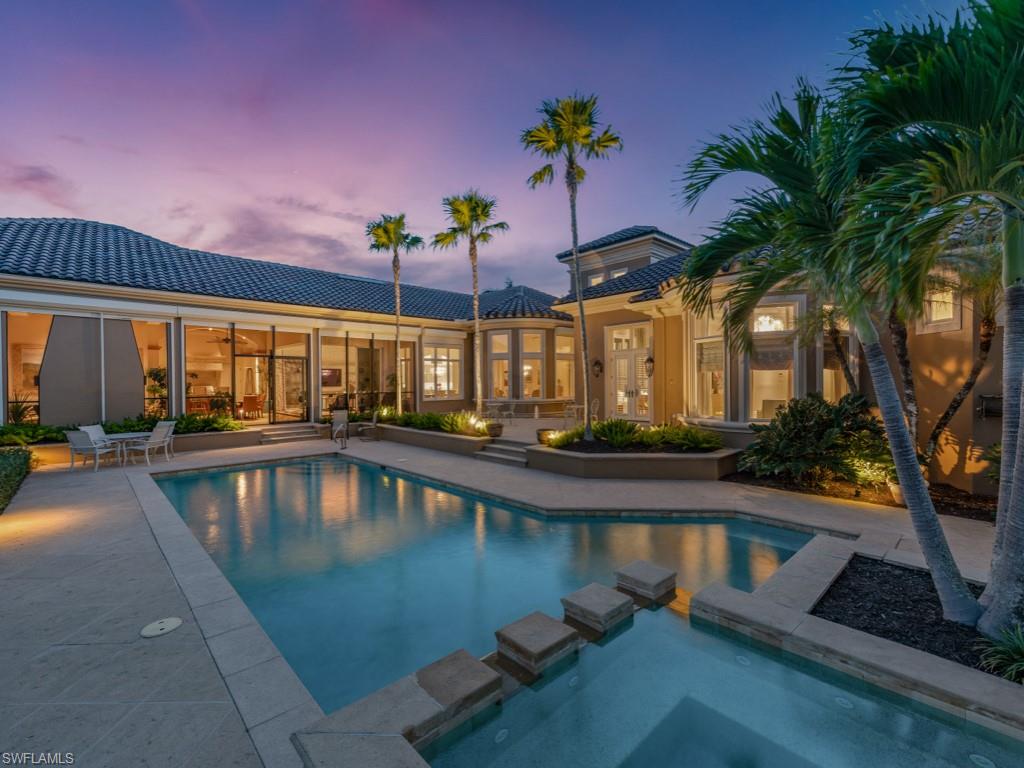 BAY WOODS - Residential