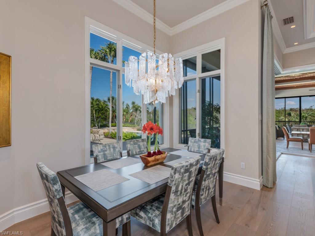 BAY WOODS - Residential