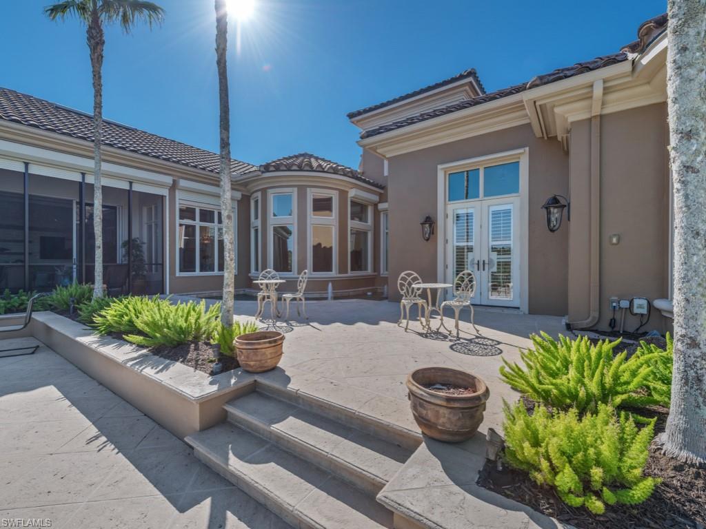 BAY WOODS - Residential